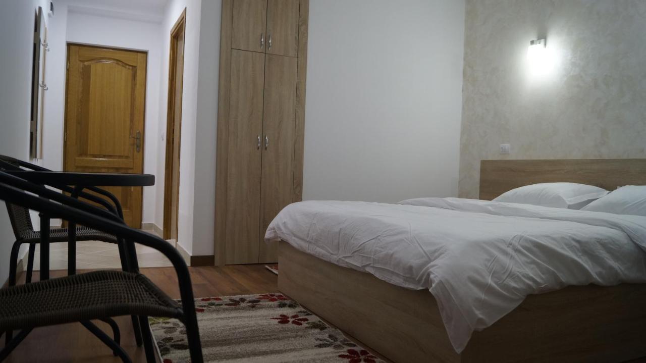 Vila Ovidiu Băile Herculane Exteriör bild